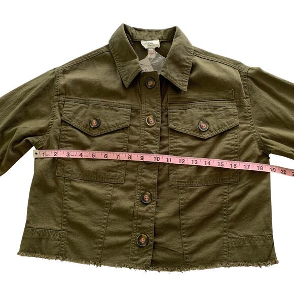 Via Penny Lane Reworked Apparel | Notorious B.I.G. Biggie Graphic Green Jacket - Picture 5 of 9